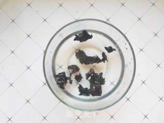 5分钟就能做好四川小吃：营养又开胃小白减肥人士的首选早餐的做法步骤：3