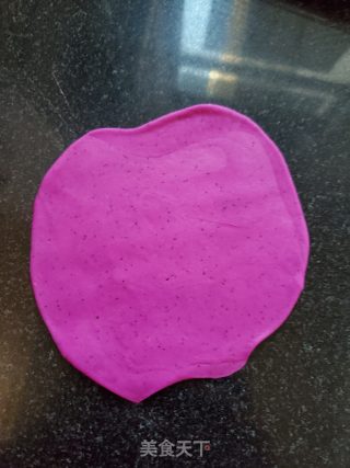 火龙果煎饺的做法步骤：9