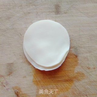 韭菜鸡蛋锅贴的做法步骤：6