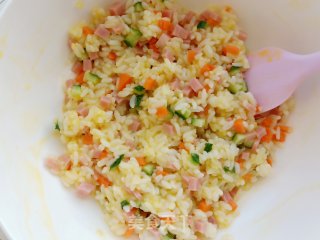 黄金米饭蛋饼的做法步骤：7