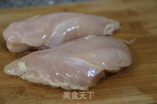 烤箱版鸡米花------减肥零食的做法步骤：1