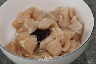 烤箱版鸡米花------减肥零食的做法步骤：5