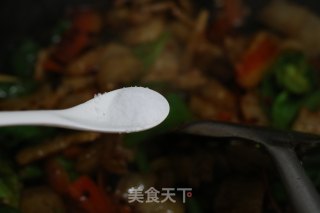 青椒炒回锅肉的做法步骤：8