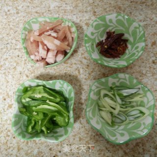 干煸蘑菇小炒的做法步骤：2