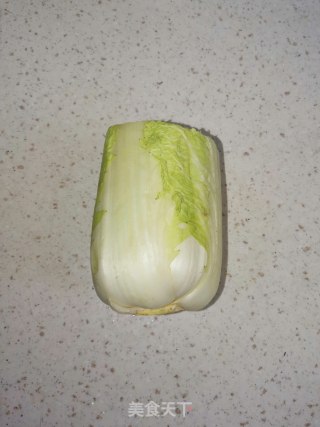 醋溜白菜的做法步骤：1