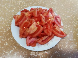 番茄鸡蛋面的做法步骤：1
