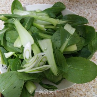 虾皮炒小油菜的做法步骤：1