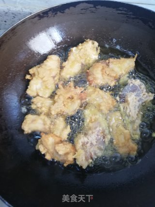 家常炸鱼块的做法步骤：3