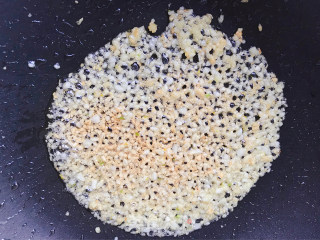 蒜蓉粉丝虾的做法步骤：6