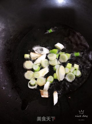 ＃快手小炒＃酱烧尖椒豆皮的做法步骤：6