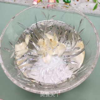 雪梨百合泥的做法步骤：3