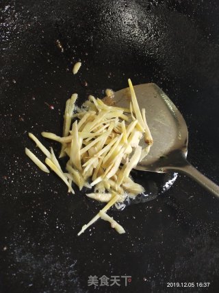 鸭肉炒竹笋的做法步骤：6