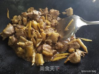 鸭肉炒竹笋的做法步骤：8