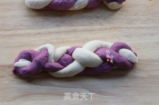 四股辫子馒头的做法步骤：6