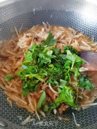 萝卜丝炒牛肉的做法步骤：10