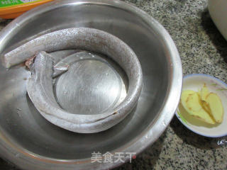 清蒸带鱼的做法步骤：1