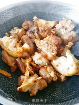 梅干菜烧猪蹄的做法步骤：7