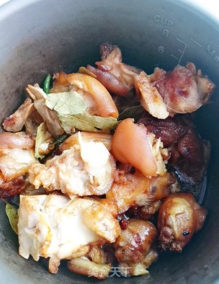 梅干菜烧猪蹄的做法步骤：10