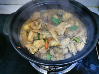 生蚝鲍鱼焖鸡的做法步骤：9