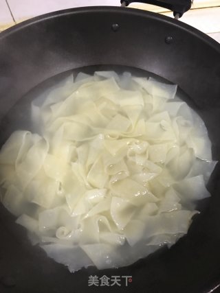 酸汤面皮的做法步骤：7