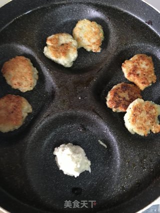 藕饼的做法步骤：9