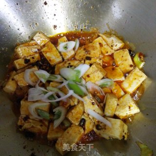 老干妈烧嫩豆腐的做法步骤：6