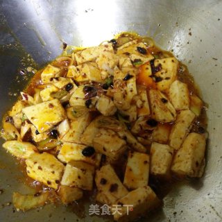 老干妈烧嫩豆腐的做法步骤：7