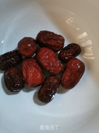 白萝卜羊肉炖汤的做法步骤：5