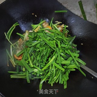 韭菜炒扇贝的做法步骤：7