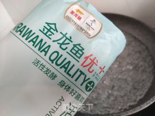 酸汤面的做法步骤：6