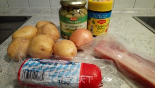 熏腊味炖蚕豆的做法步骤：1