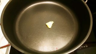 熏腊味炖蚕豆的做法步骤：3