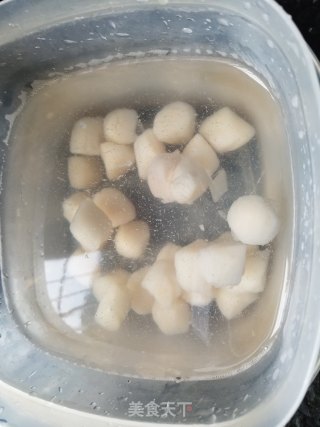 鸡肉丸带子汤濑粉的做法步骤：1