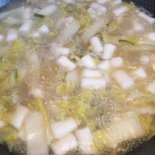 高汤大白菜烧年糕的做法步骤：9