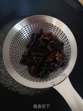 凉拌菠菜（韩国人的最爱）的做法步骤：4