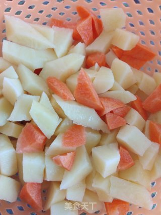 咖喱鸡肉饭的做法步骤：4