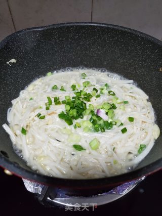 蒜香金针菇的做法步骤：7