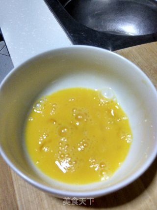 吐司香蕉卷的做法步骤：2