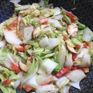 番茄香菇炒白菜的做法步骤：7