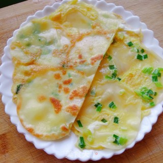 饺子皮蛋饼的做法步骤：7