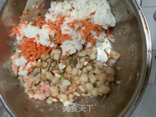 鱿鱼肉末千张卷的做法步骤：5