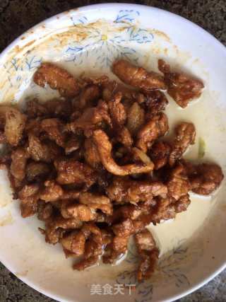 青椒肉丝的做法步骤：2
