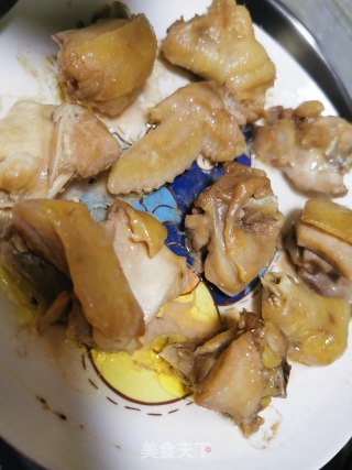 清蒸鸡，茶树菇板栗鸡汤的做法步骤：6