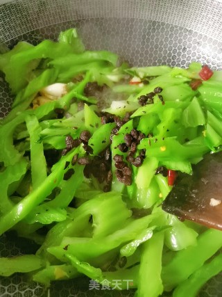 素炒芥菜梗的做法步骤：9