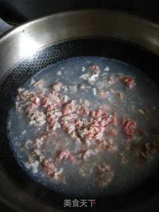 酸汤肥牛的做法步骤：5