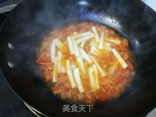 番茄鸡蛋年糕汤的做法步骤：4