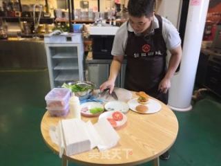 汉堡︱牛肉汉堡的做法步骤：5