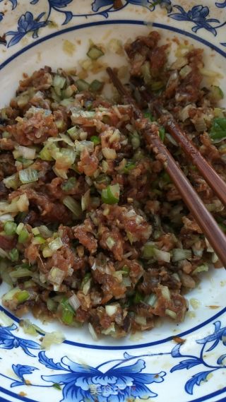 客家酿豆腐的做法步骤：1