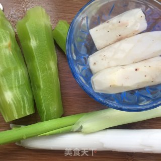 翡翠白玉片的做法步骤：1