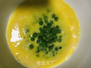 豌豆炒蛋的做法步骤：3